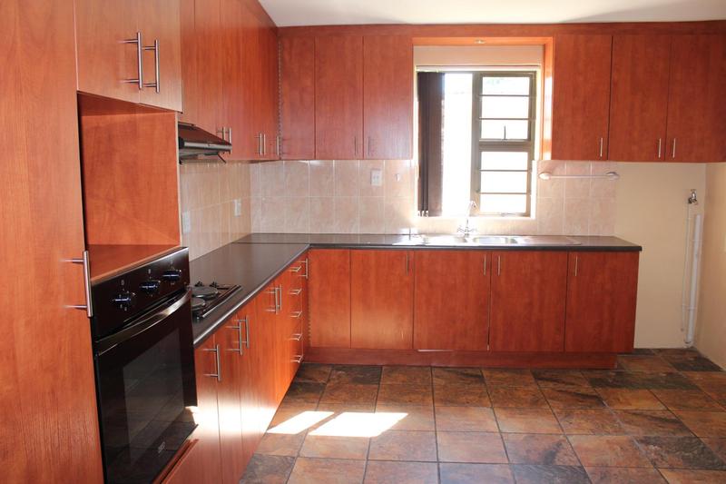 To Let 2 Bedroom Property for Rent in Avondale Western Cape